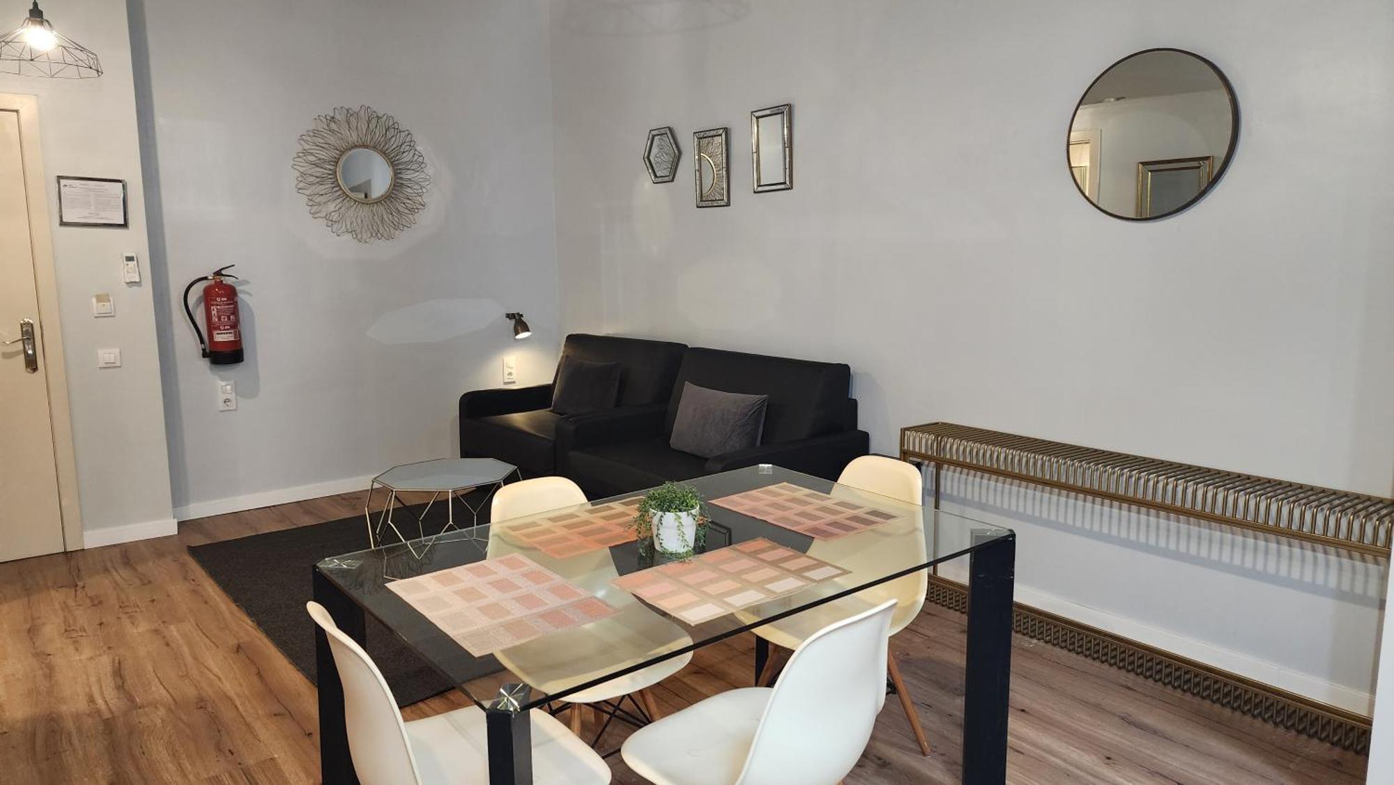 Barrio Gotico Apartments Ferran บาร์เซโลนา ภายนอก รูปภาพ